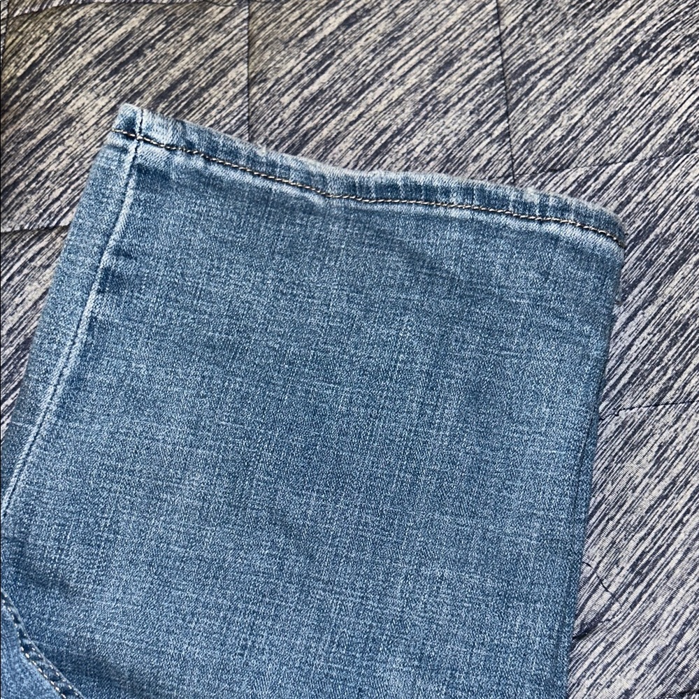 Levi's Light Blue High-Rise Distressed Straight Jeans size 22W Preloved - Picture 10 of 15